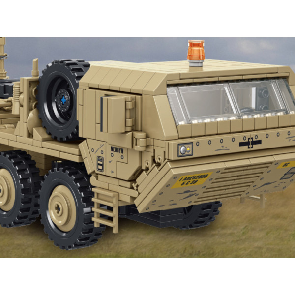Конструктор «Армійська вантажівка PANLOS M983 Missile Truck», 2566 деталей | Колекційна модель у стилі тактичної спецтехніки