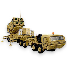 Конструктор «Армійська вантажівка PANLOS M983 Missile Truck», 2566 деталей | Колекційна модель у стилі тактичної спецтехніки