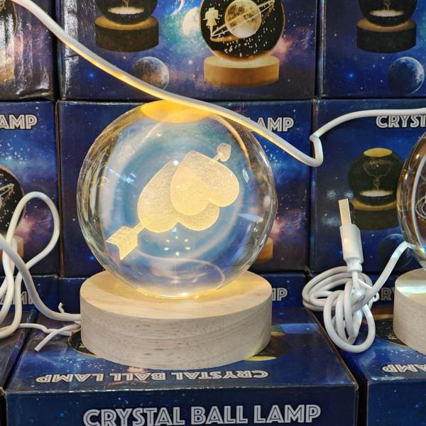 Світлодіодна 3D кришталева Серце куля 8 см нічник USB, декоративний світильник із проєкцією подарунок 14 лютого