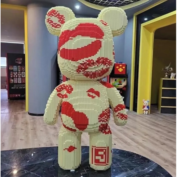 Конструктор magic blocks 43см у вигляді ведмедика з поцілунками "bearbrick" 3D 3000 деталей на подарунок
