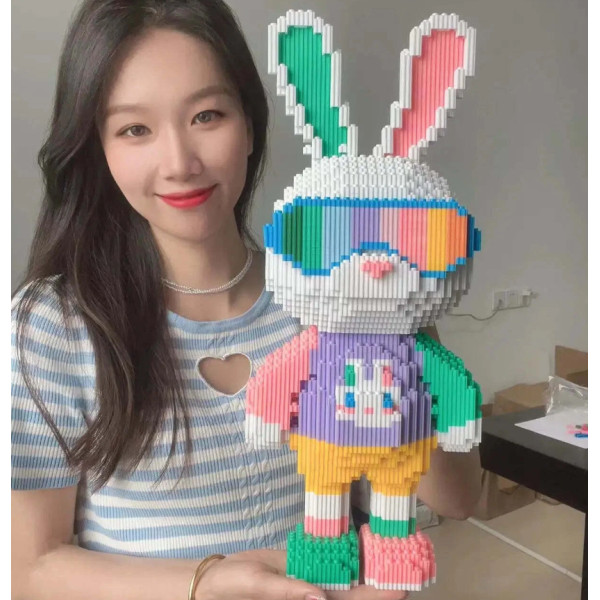 Конструктор Заєць в окулярах "Candy Rabbit" 3D magic blocks 4000+ деталей