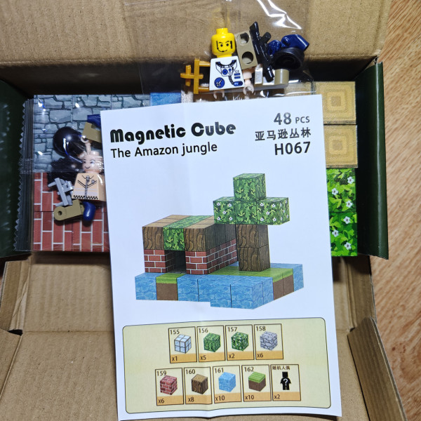 Магнітний конструктор із кубиків 48 штук Minecraft Magnetic Cube Джунглі H067 - Магнітні кубики Майнкрафт