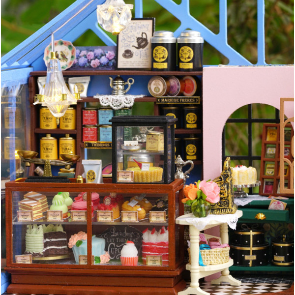 Румбокс Чайний будиночок «Рожевий сад» DIY DollHouse і пилозахисний купол з підсвічуванням 29 x 20 x 18 см