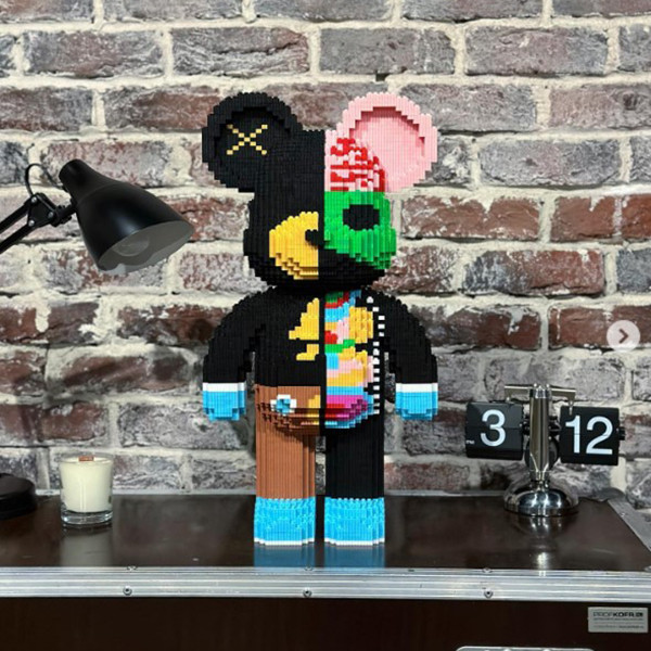 3D конструктор Magic Blocks «Dissected companion» Bearbrick 50 см - блоковий ведмедик у стилі KAWS, 4000+ деталей